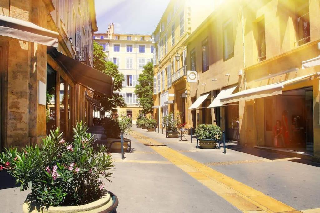 Appartamento L'Elegance Au Coeur D'Aix-En-Provence Esterno foto